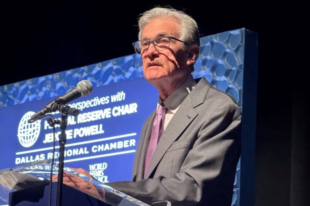 Hy vọng về việc Fed cắt giảm lãi suất mờ dần khi Powell cảnh báo lạm phát vẫn chưa đạt mục tiêu