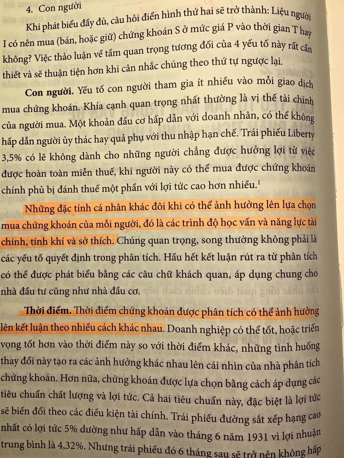 Học vấn cao, am hiểu về kinh tế, doanh nghiệp sẽ đôi khi có những lựa chọn an toàn. Ngược lại với học  ...