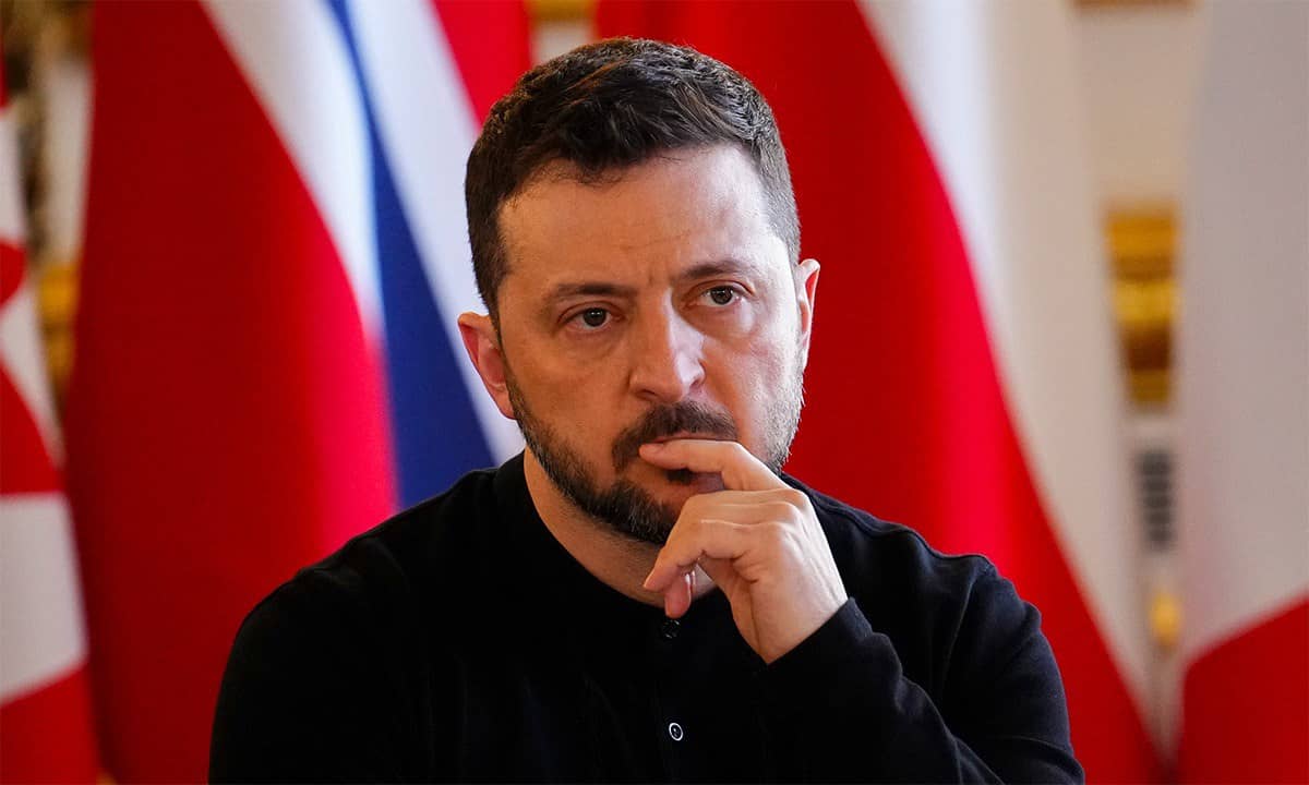 Zelensky xuống giọng sau cuộc cãi vã với ông Trump!