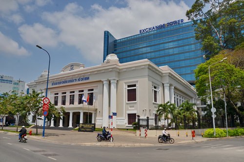 1 vòng thị trường chứng khoán