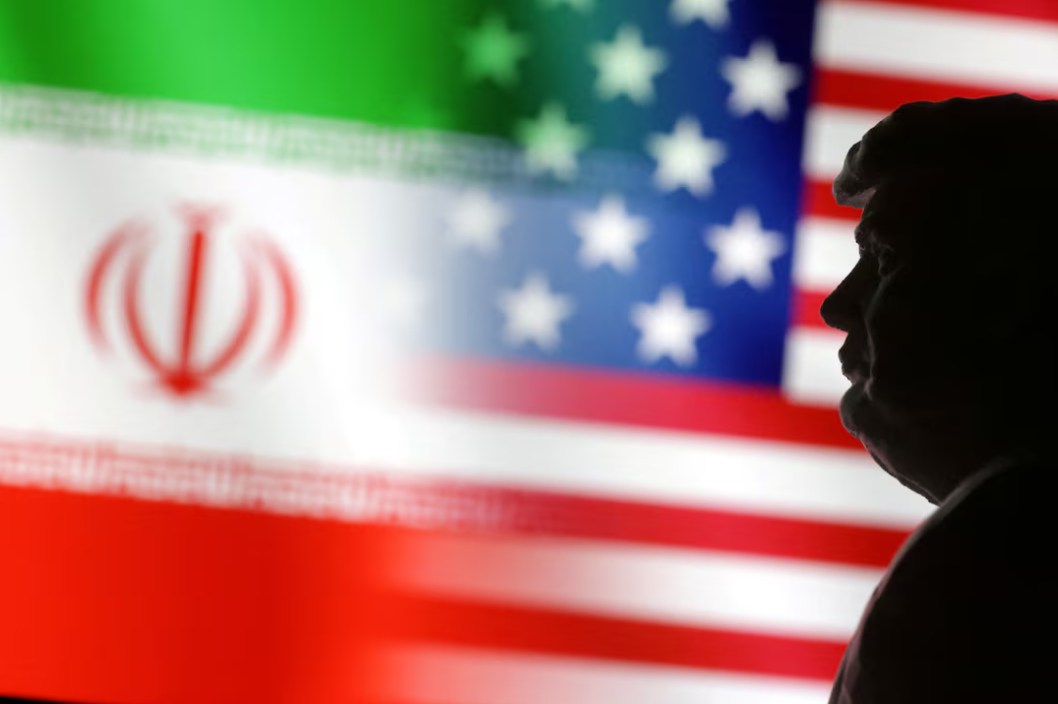 Trump đe dọa ném bom nếu Iran không thực hiện thỏa thuận hạt nhân