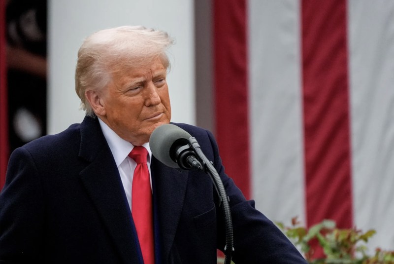 Trump tạm hạ thuế với 75 quốc gia: Cơ hội đàm phán hay nước cờ chiến lược?