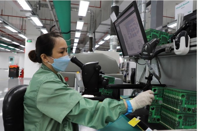 Phiên 11/04: VNIndex bứt phá mạnh +54 điểm, thanh khoản tăng gấp 5 lần – Công nghệ, tài chính, bán lẻ dẫn sóng