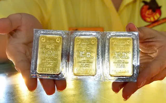 Giá vàng tăng “như vũ bão”, Chính phủ phát đi chỉ đạo khẩn: Sự lo ngại vượt ngưỡng thị trường đơn thuần