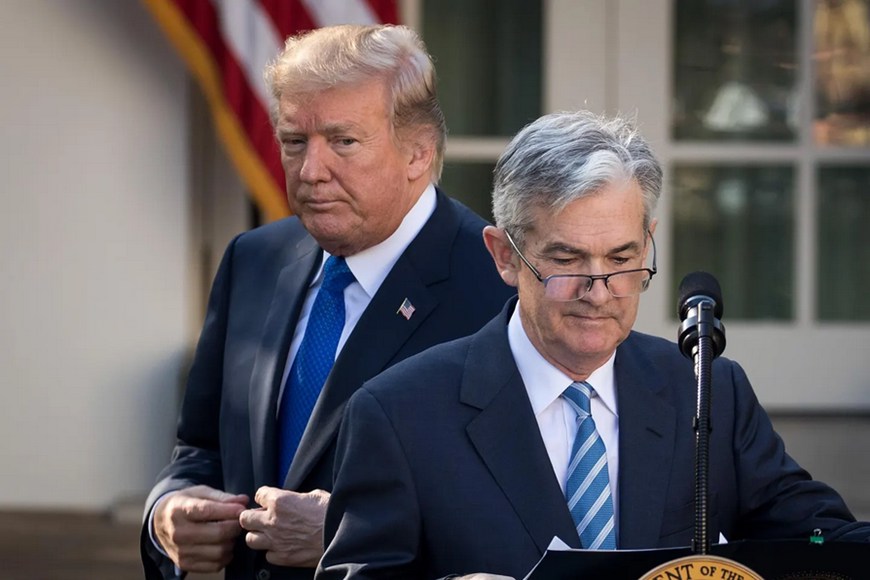 Cuộc đối đầu nảy lửa giữa Trump và Fed: "Tôi không sa thải ông ấy – nhưng ông phải nghe tôi!"
