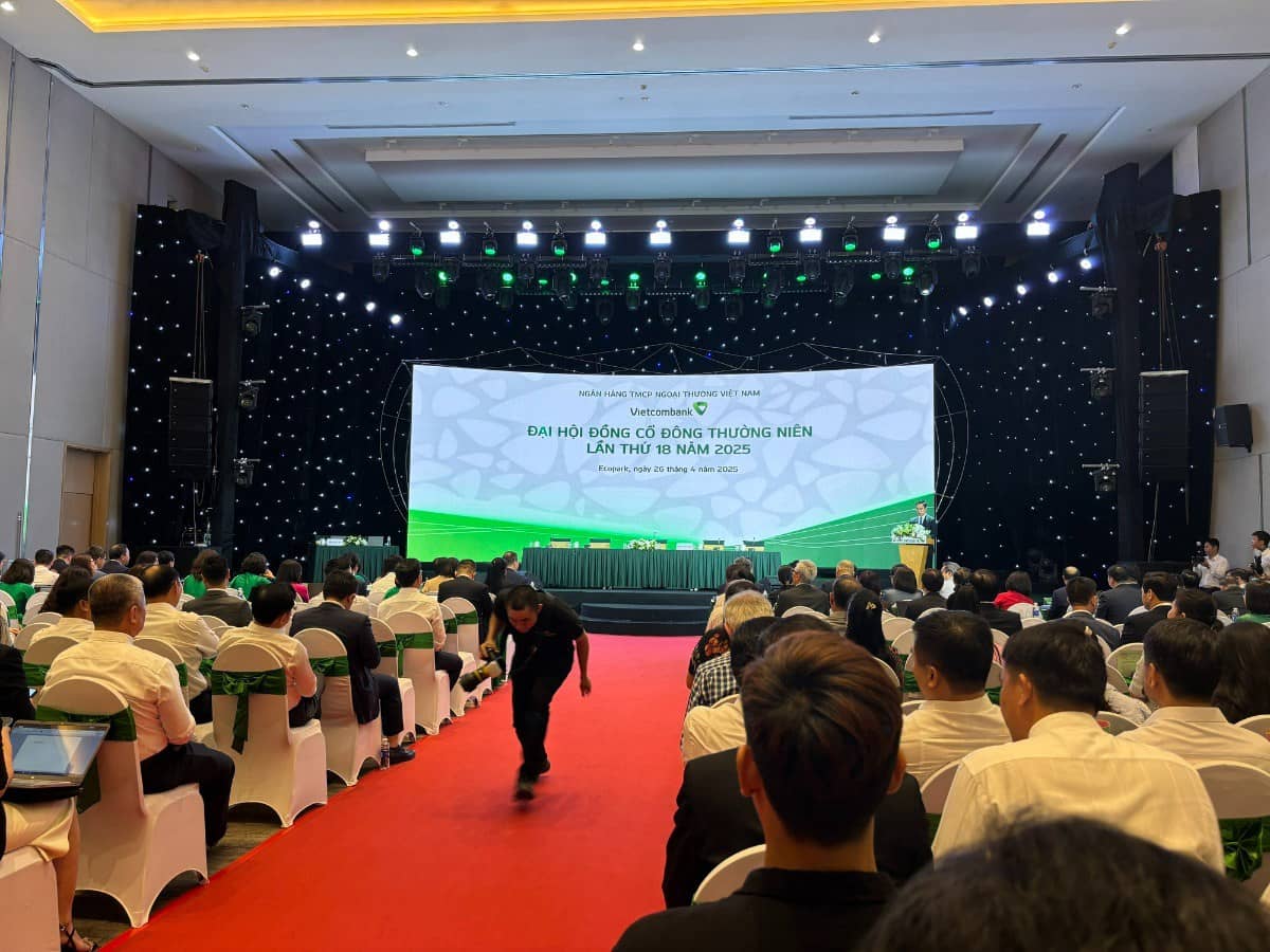 ĐHĐCĐ Vietcombank: Bước ngoặt tại Vietcombank