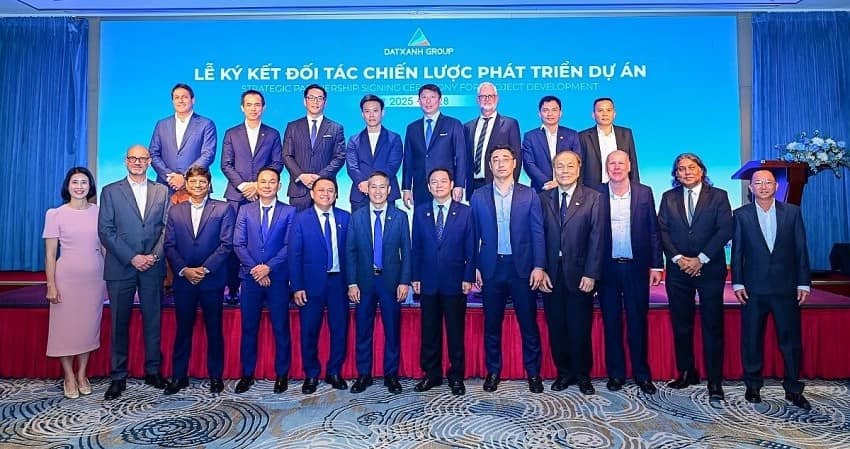 Đất Xanh (DXG) tăng tốc “chạy đà” cho năm 2025: Bắt tay loạt ông lớn quốc tế, mở bán dự án tỷ đô và tái khẳng định vị thế đầu ngành
