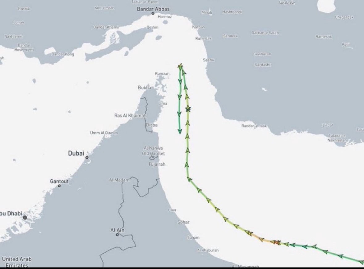 Nguy cơ địa chính trị tại Iran: Eo biển Hormuz, rủi ro năng lượng và kịch bản giá dầu toàn cầu
