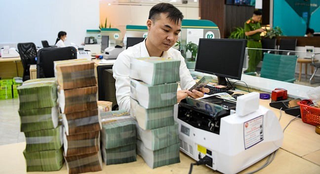 VCBS: Ngành ngân hàng 'sáng cửa' tăng trưởng nửa cuối năm