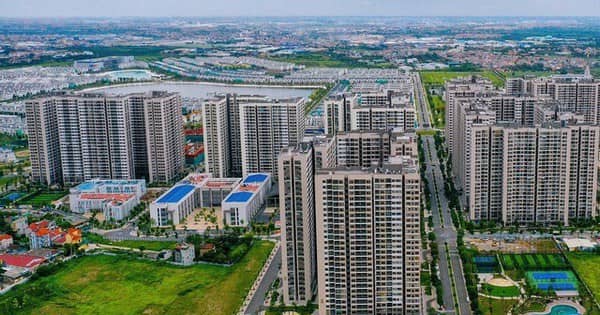 Chung cư 70m2 giờ đã lên tới 5,3 tỷ đồng: Một gia đình thu nhập trung bình phải mất tới gần 27 năm nếu dành toàn bộ thu nhập để mua nhà