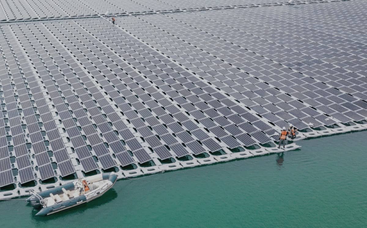 Điện mặt trời toàn cầu tăng kỷ lục trong nửa đầu năm 2025