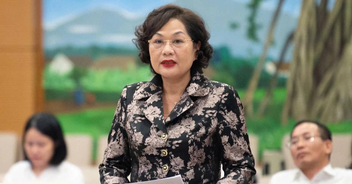 Thống đốc chia sẻ “câu chuyện khó” khi có sự cố rút tiền hàng loạt tại SCB