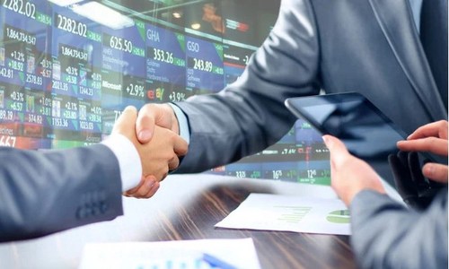 Ngân hàng làm ‘nóng’ cuộc đua tăng vốn ngành chứng khoán