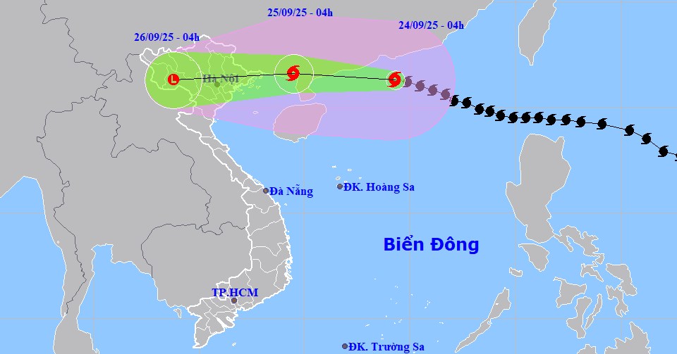 Tin mới nhất về bão số 9 Ragasa: Vẫn giữ siêu cấp, cách Móng Cái 650km