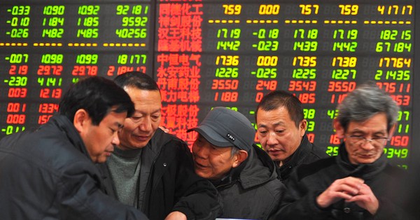 Chứng khoán trở thành "thỏi nam châm" hút nhà đầu tư ở quốc gia láng giềng Việt Nam