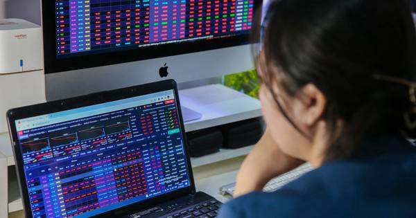 VN-Index liên tục giằng co, nhà đầu tư chứng khoán thua lỗ nặng