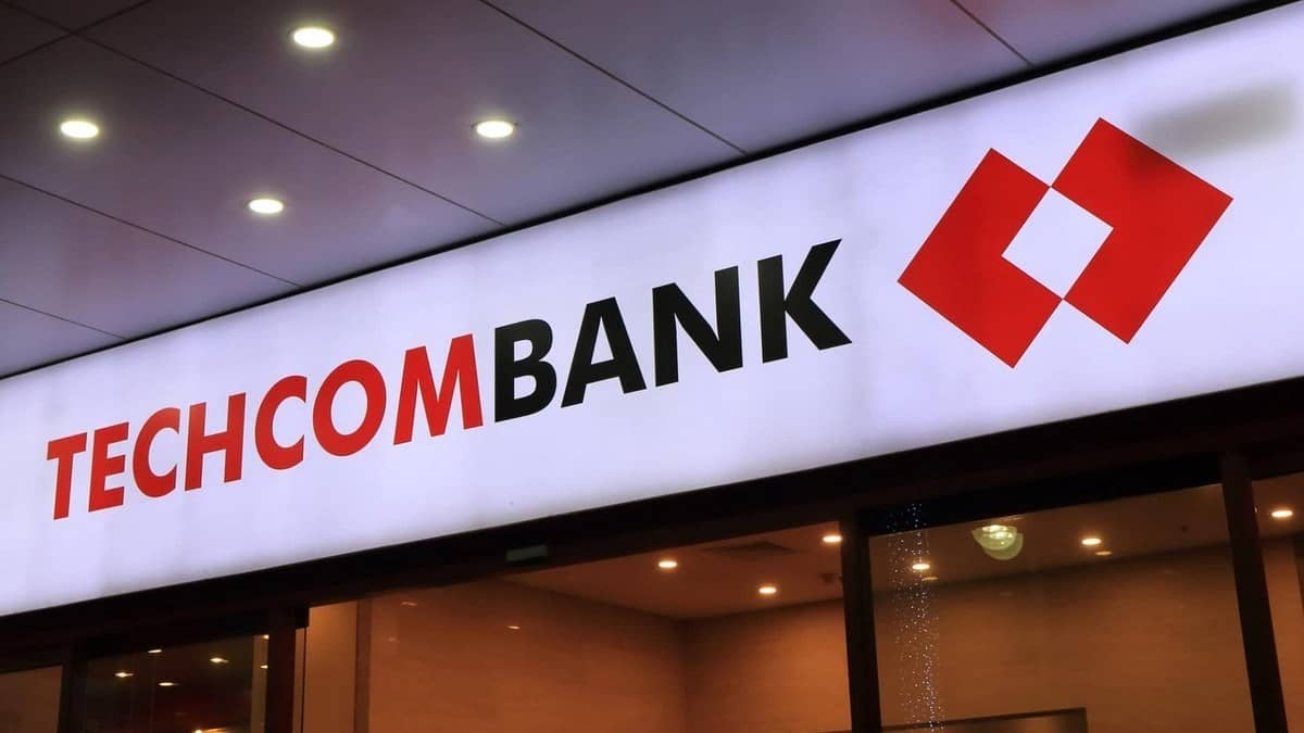 Techcombank: Cột mốc lợi nhuận quý lịch sử và động lực tăng trưởng bền vững