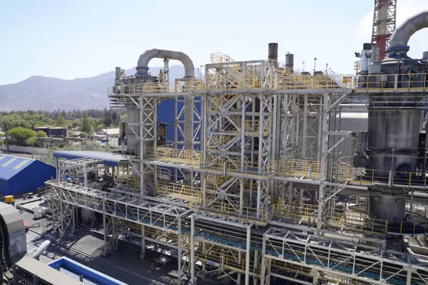 Chile nâng dự báo giá đồng năm 2025, sản lượng tại mỏ Collahuasi sụt giảm