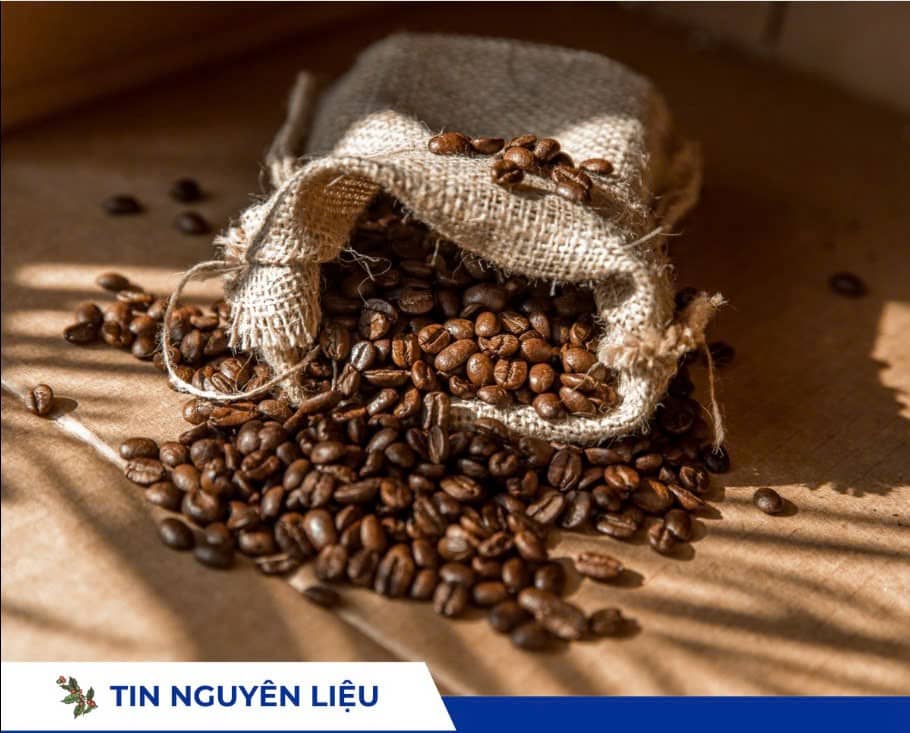 Cà phê tiếp tục tăng giá do lo ngại thời tiết ở Brazil