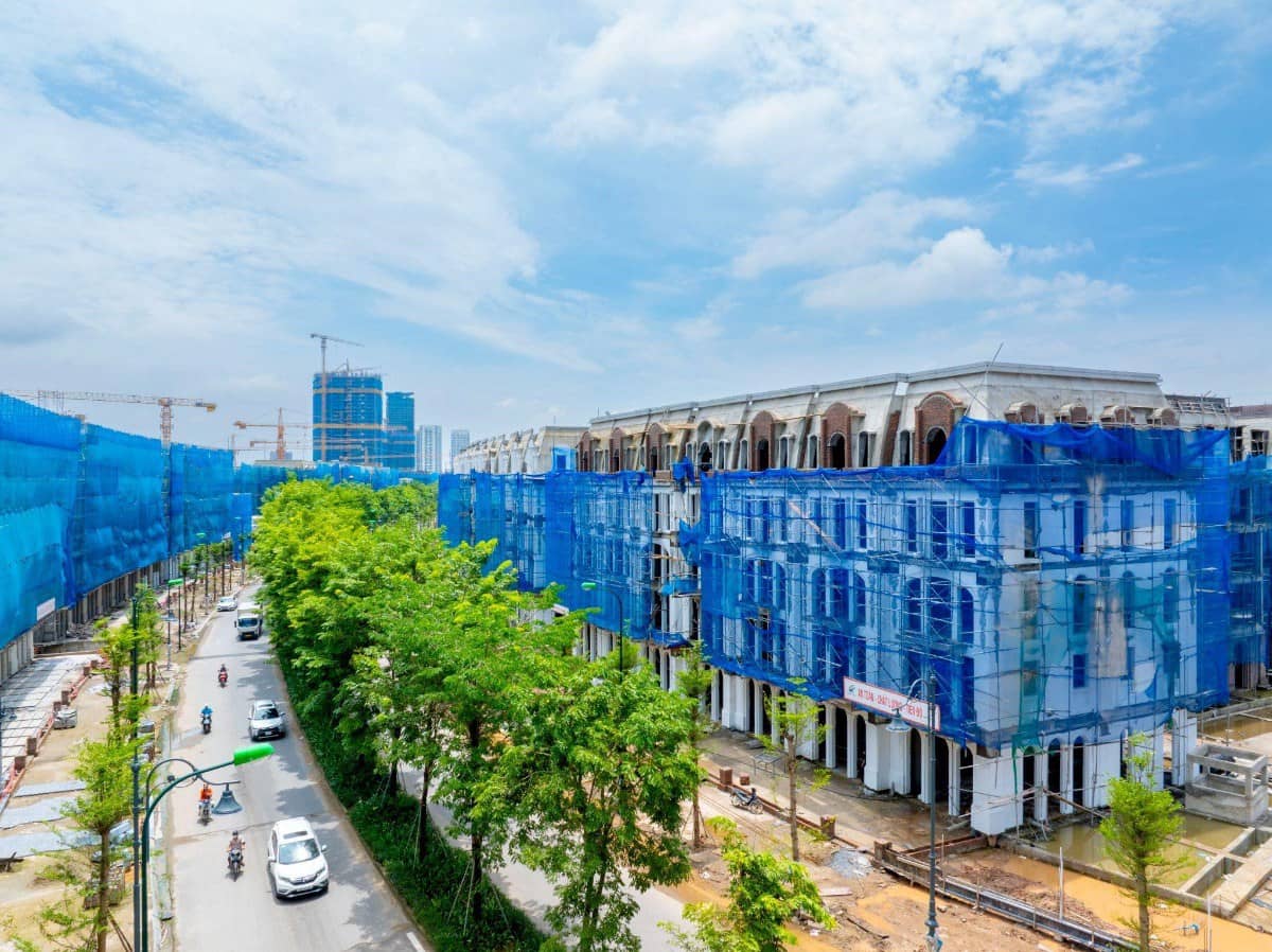 Cập nhật tiến độ xây dựng các dự án trọng điểm trong dòng thấp tầng Noble Palace của Sunshine Group.  ...