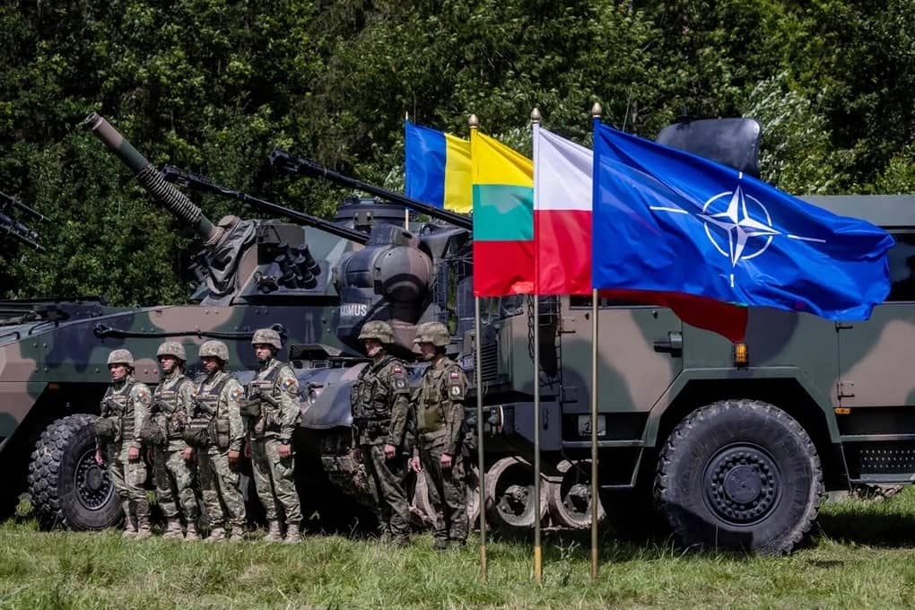 Ukraine Rút Khỏi Hàng Loạt Thỏa Thuận Với Nga, Belarus và SNG, Đẩy Mạnh Liên Kết Với NATO Trong Hỗ Trợ Quân Sự