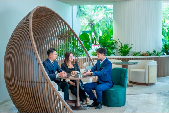 Quà sinh nhật đặc biệt từ VPBank: Hé lộ không gian giao dịch Flagship chuẩn quốc tế tại Hà Nội