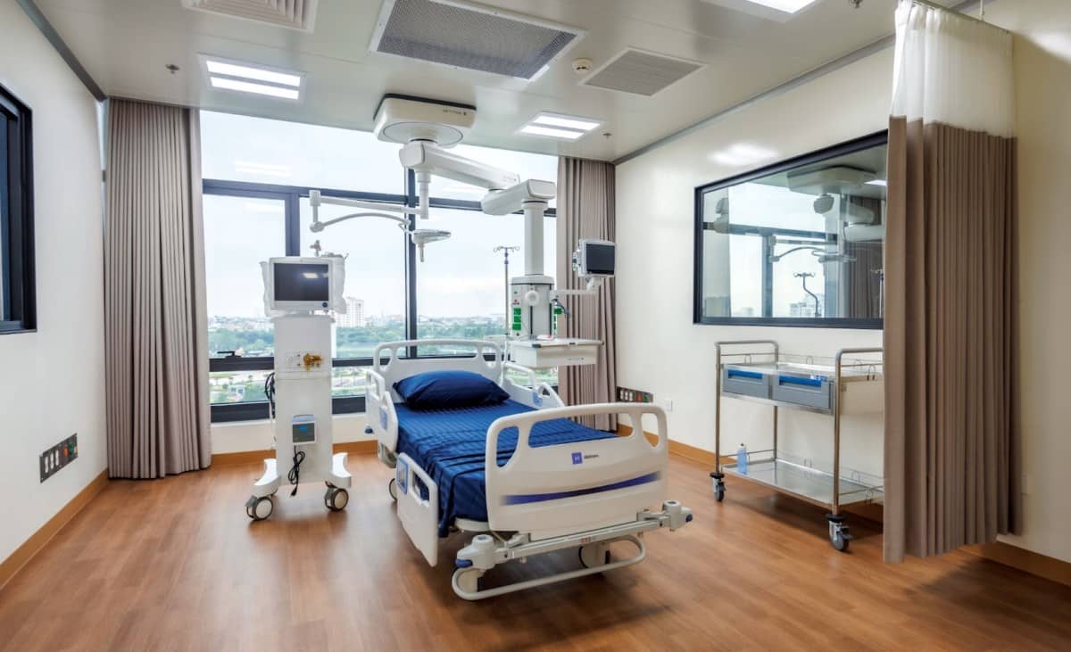 Sun Group mở rộng hệ sinh thái dịch vụ y tế, hợp tác chuyên môn cùng Bệnh viện Bạch Mai