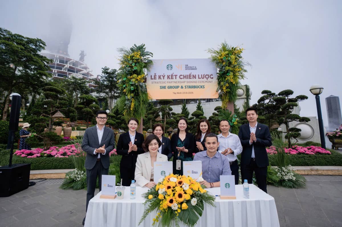 Sun Hospitality & Entertainment Group hợp tác toàn diện với Starbucks, nâng cao trải nghiệm du lịch Việt