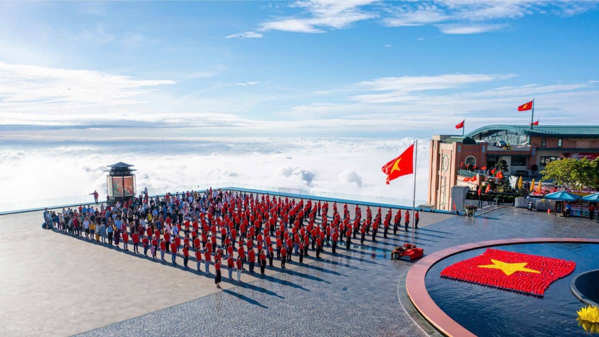 Sun Paradise Land ba miền hoà chung tự hào 80 năm Quốc khánh Việt Nam
