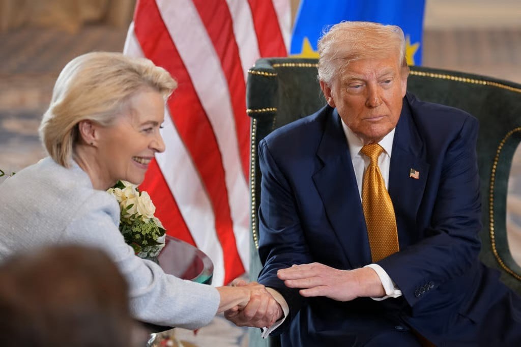 Trump hối thúc EU áp thuế 100% với Trung Quốc và Ấn Độ để gia tăng áp lực lên Nga
