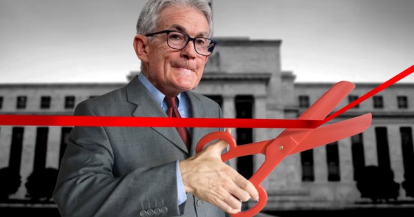 USD Tăng Tốc “Đè Bẹp” Kỷ Lục Vàng: Nhà Đầu Tư Toàn Cầu Nín Thở Chờ Fed Ra Quyết Sách