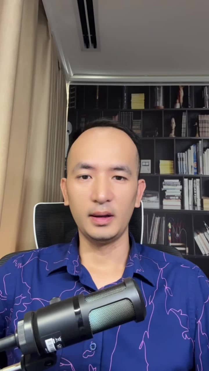 ✍️ Bản tin trưa 25/7: Thị trường giằng co. NĐT sẽ nhớ tên “Tuấn Mượt” 

#thịtrườngchứngkhoán, #vnindex, #nhậnđịnhthịtrường, #hoangtungfinanceadvisor