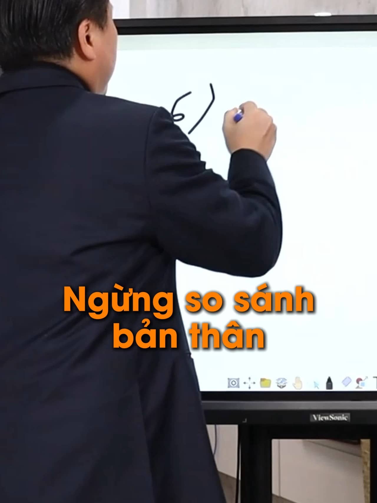 Bạn của ngày hôm nay hãy là một phiên bản tốt hơn của ngày hôm qua dù chỉ 1%