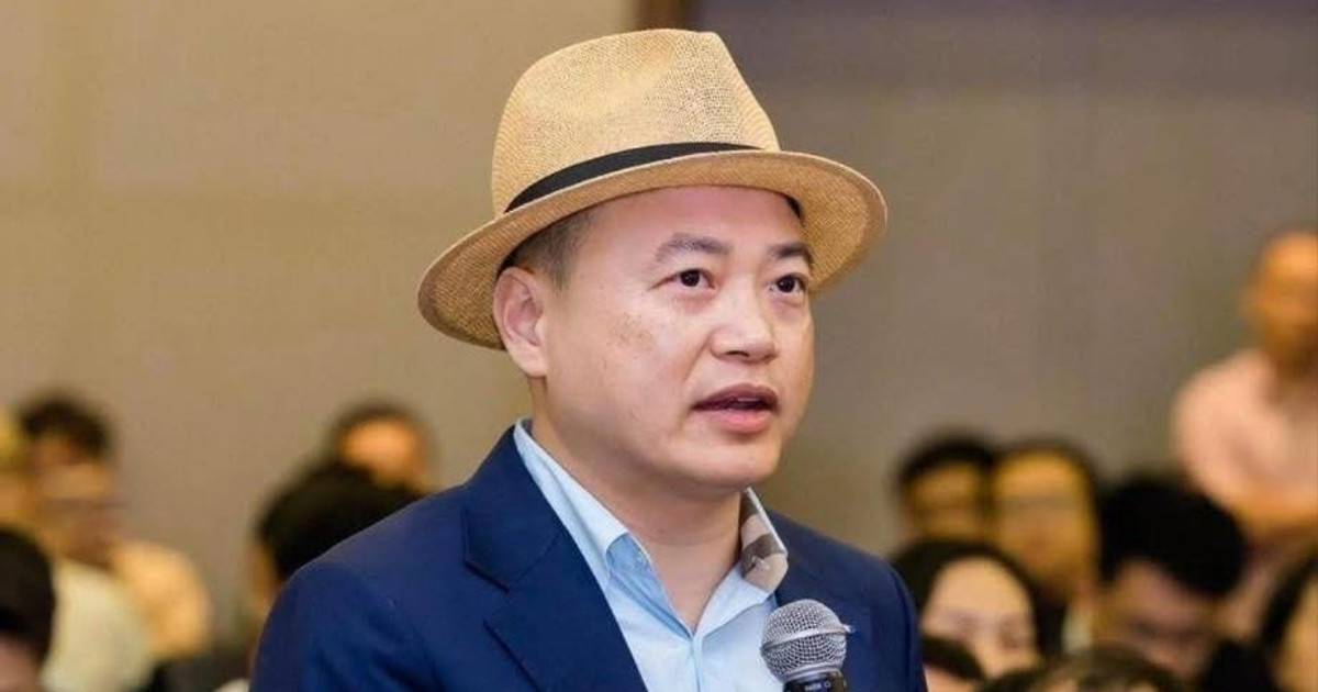 Shark Bình thách thức livestream đối chất, gọi tên ‘kẻ phản bội’ trong cáo buộc dự án tiền số