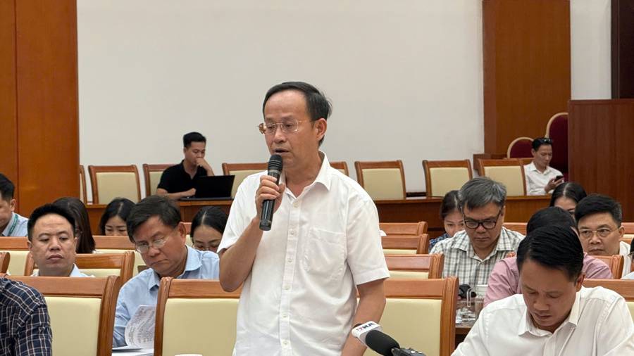 Bộ Tài chính nghiên cứu hoàn thiện chính sách thuế với giao dịch bất động sản và vàng