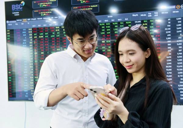 Nhiều thông tin tích cực sẽ tạo hiệu ứng mới cho thị trường chứng khoán