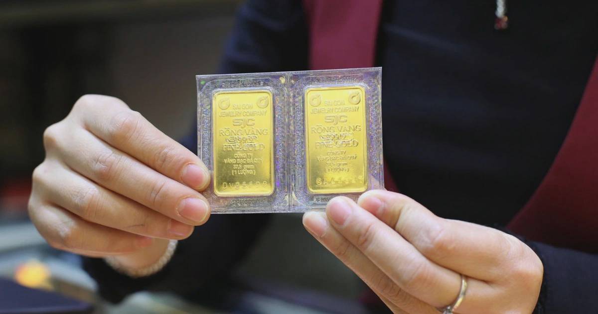 Mua bán vàng miếng: Một tỉ đồng mới chịu thuế 1 triệu sao ngăn được đầu cơ?