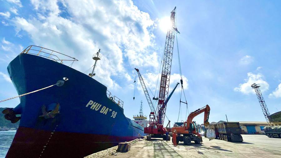 Việt Nam giữ lợi thế xuất khẩu trong bối cảnh USD tăng giá