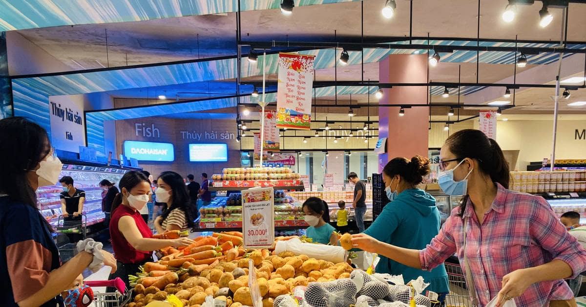 Không chủ quan với áp lực lạm phát cuối năm