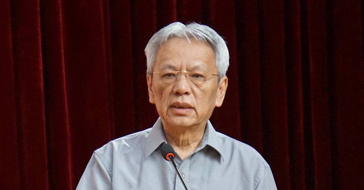 'Để người giỏi chuyên môn không chỉ phấn đấu làm quan chức, đất nước có 100 ông Phạm Nhật Vượng'