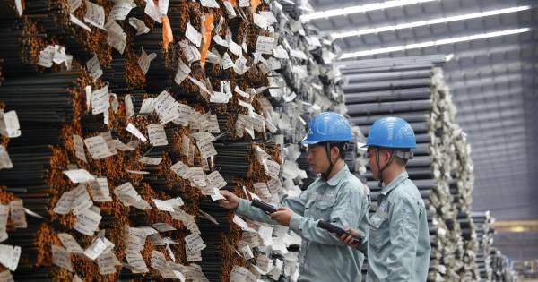 Tháng 8 tiêu thụ thép cả nước giảm, nhưng vẫn tăng 8% sau 8 tháng