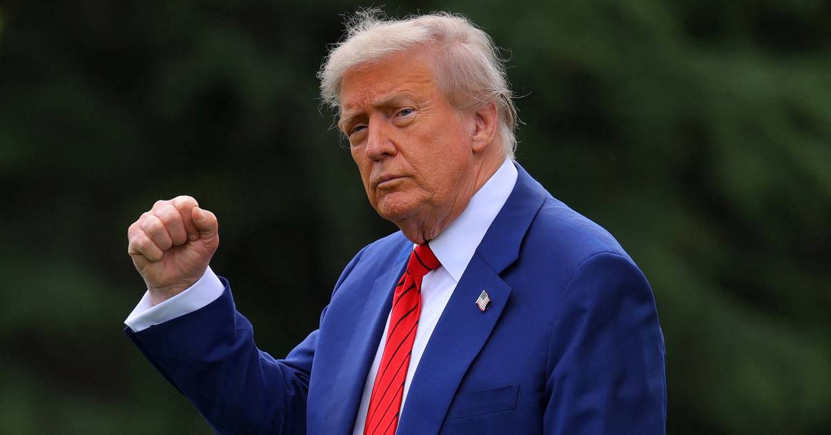 Ông Trump thừa nhận Trung Quốc là đối thủ mạnh, thuế 100% không bền vững