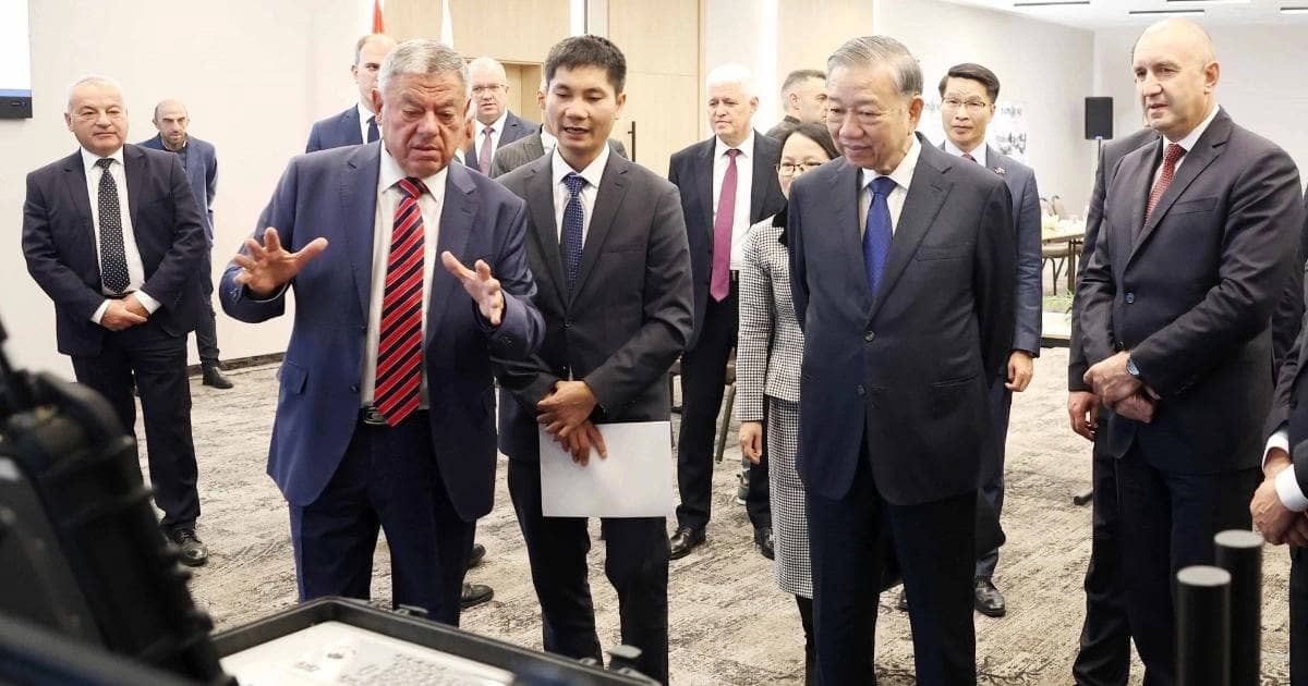 Tổng Bí thư Tô Lâm thăm Công ty công nghiệp quốc phòng Samel-90