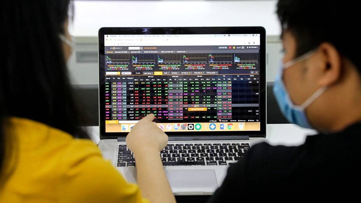 Thị trường chứng khoán cần nhiều 'hàng mới, tiền mới' hơn