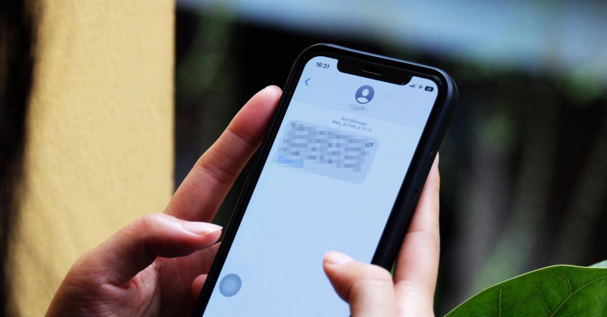 Công an TP HCM cảnh báo thủ đoạn lừa đảo mới: Chiếm quyền điện thoại, lấy sạch tiền trong tài khoản ngân hàng