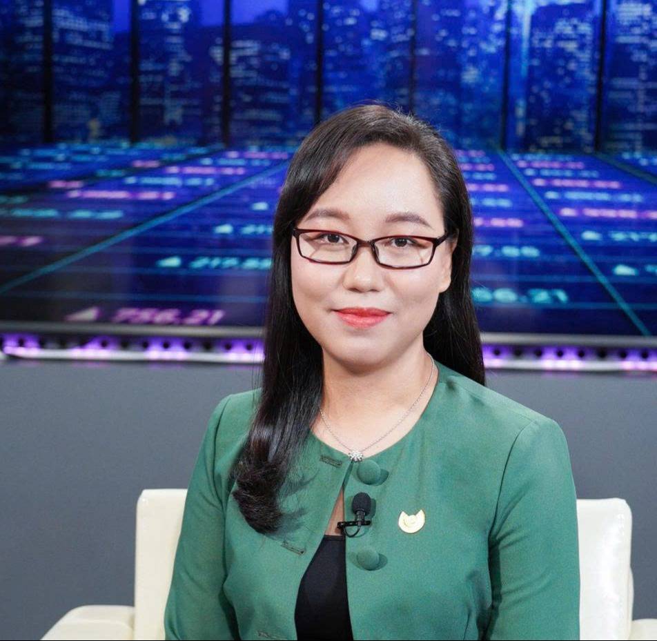 Từ nâng hạng thị trường đến bản lĩnh đầu tư nữ giới