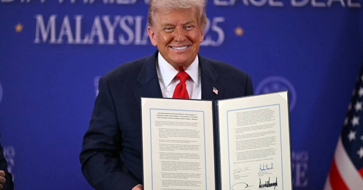 Ông Trump miễn thuế cho một loạt quốc gia Đông Nam Á