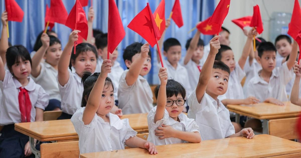 Hà Nội dự kiến thu 12.000 đồng/giờ với dịch vụ đón sớm, trả muộn học sinh