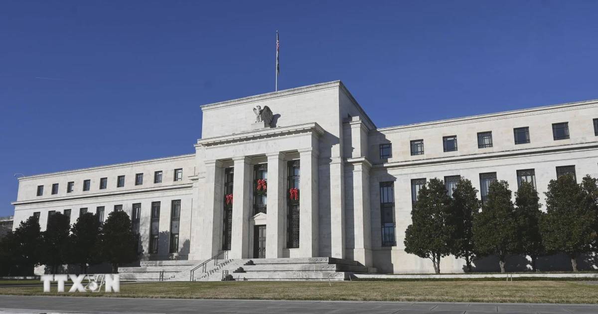 Tổng thống Mỹ Donald Trump tiếp tục chỉ trích Fed vì chậm hạ lãi suất