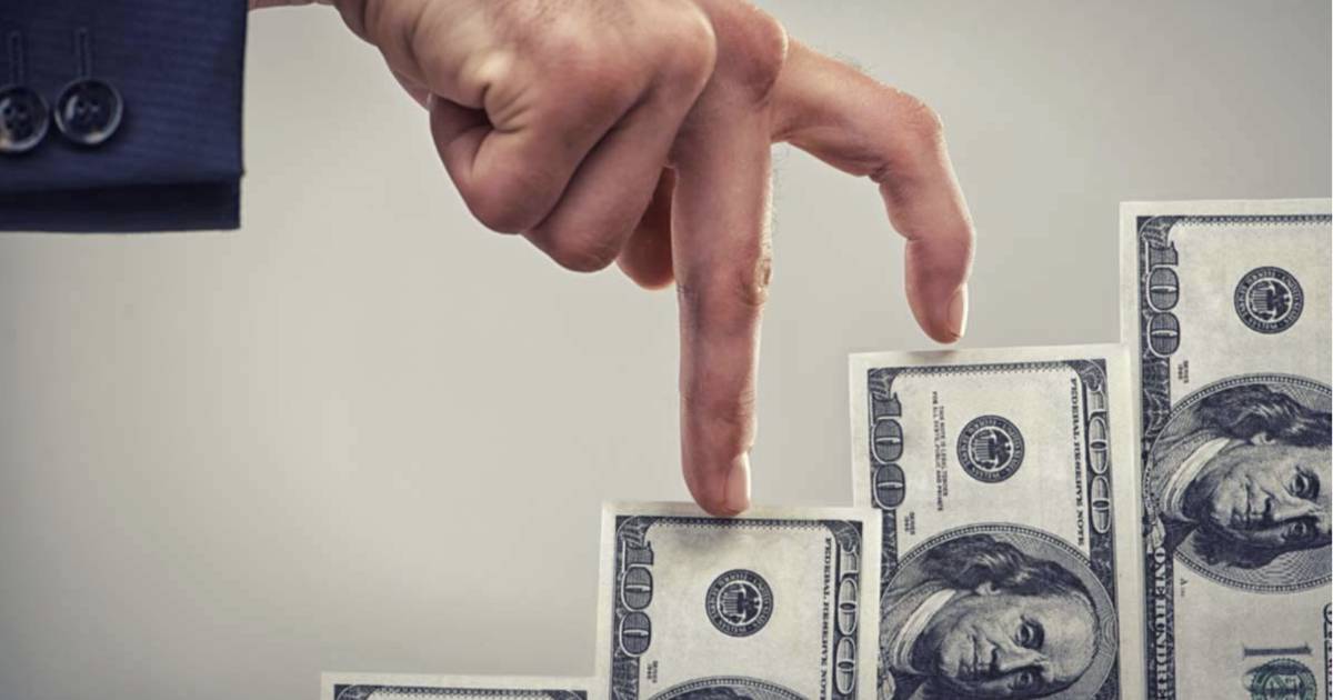 Dòng tiền toàn cầu đổ vào các quỹ ETF cổ phiếu Mỹ, rút ròng khỏi Việt Nam